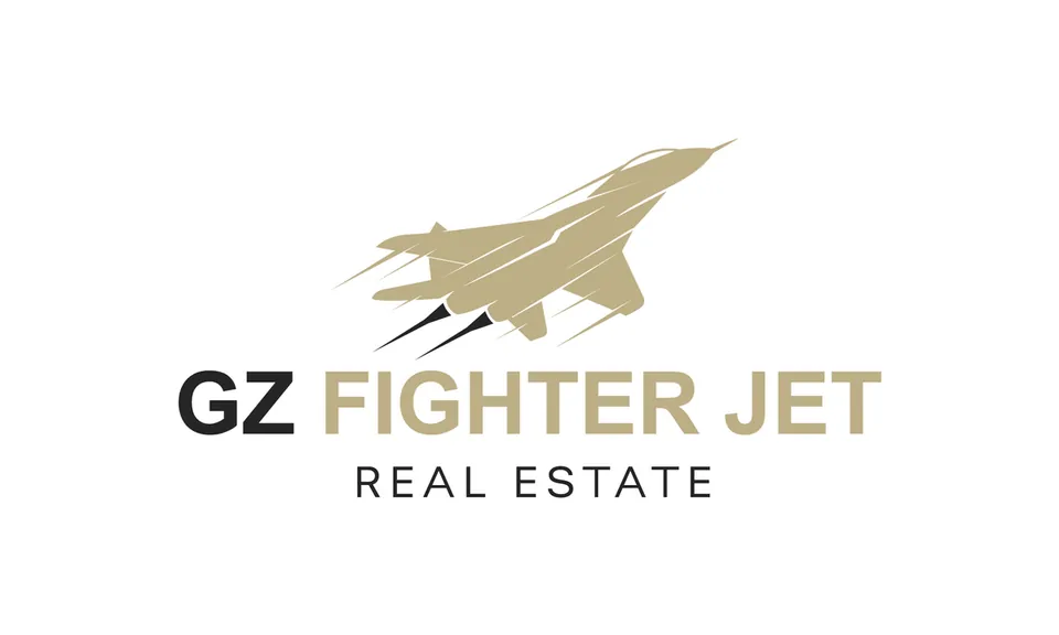 备选方案 1：金色战斗机掠过 GZ FIGHTER JET 字样