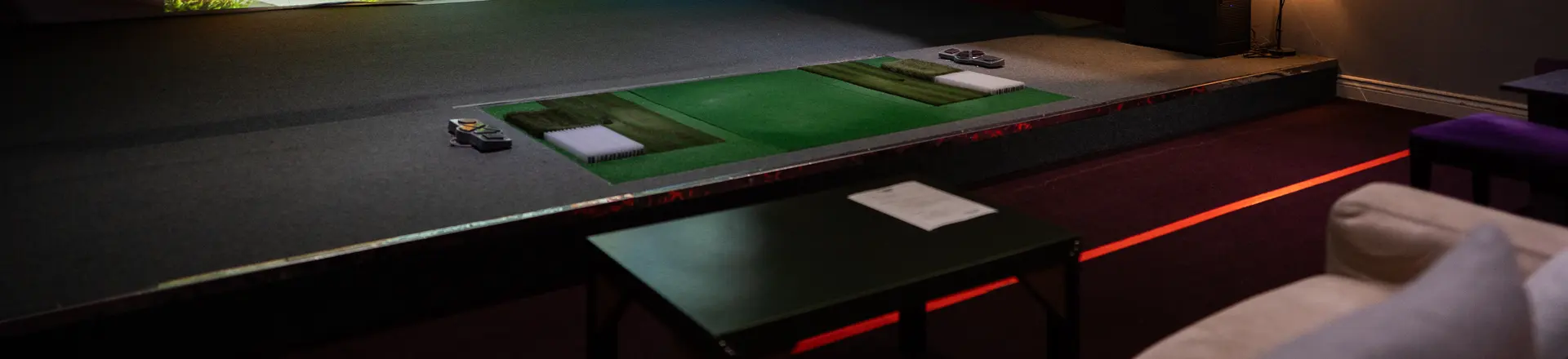 The hitting mat, the table and the sofa, from the same photograph