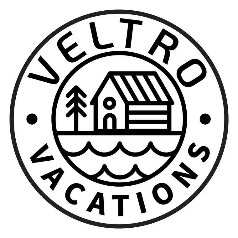 Badge variation: heavier lettering, dots at the sides, three deep waves